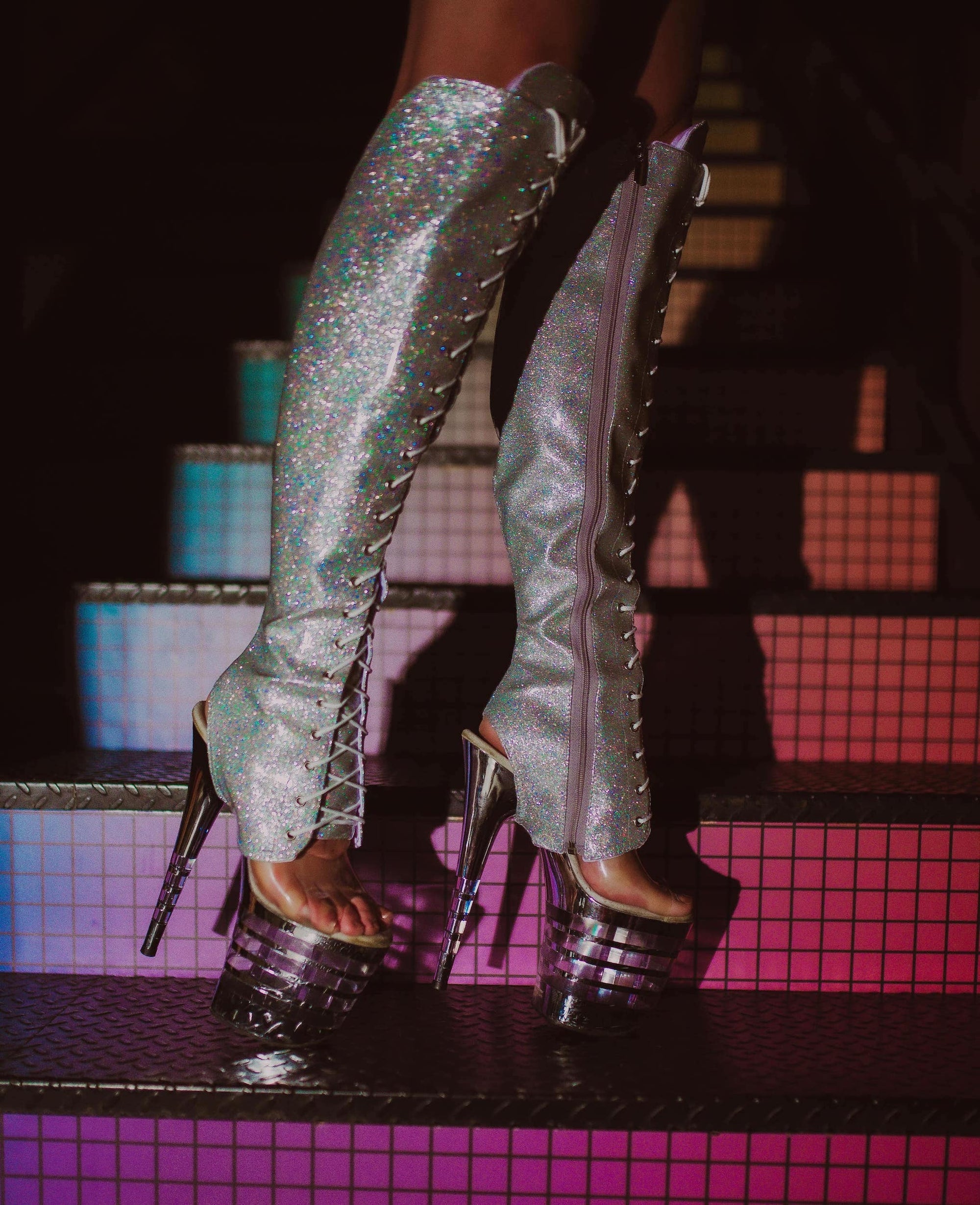 Grippy Glitter Sleeves: Silver