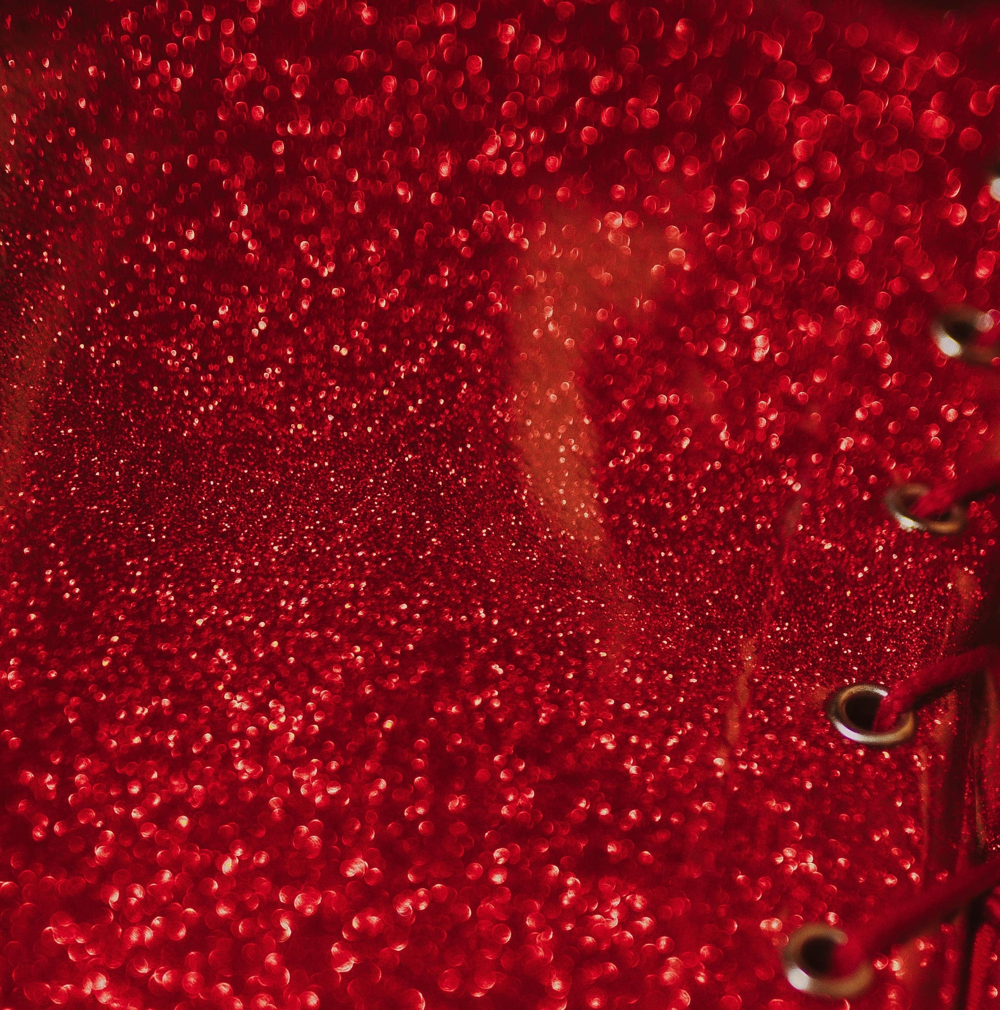 Grippy Glitter Sleeves: Ruby